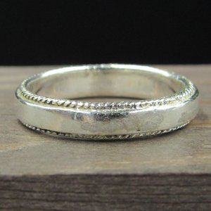 Size 7.75 Sterling Silver Simple Braided Edge Band